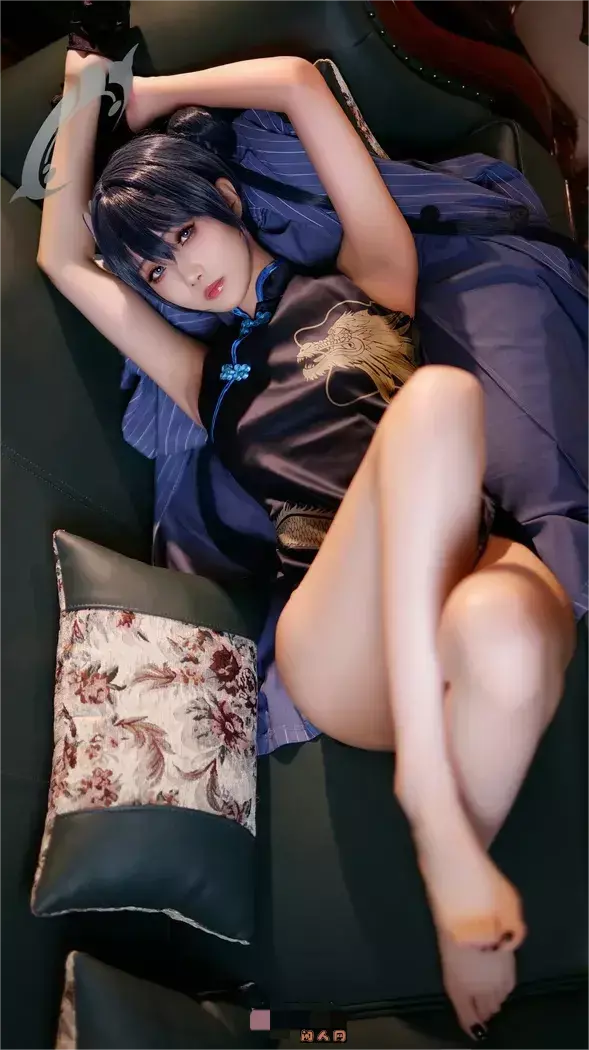 轻熟御姐@曉美嫣长腿性感写真套图合集 美图合集 第6张
