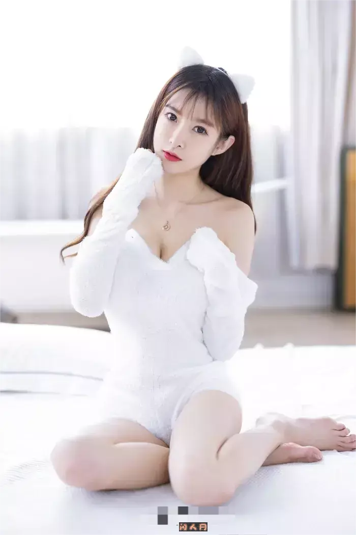 动漫博主@王羽杉清新亮丽ShowGirl写真套图 美图合集 第6张