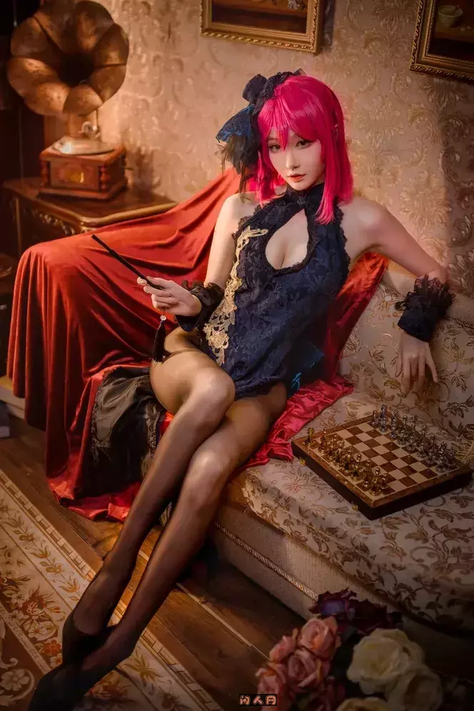 微博博主@沧霁桔梗-写真Cos作品套图 美图合集 第3张-闲人网 微博博主@沧霁桔梗-写真Cos作品套图