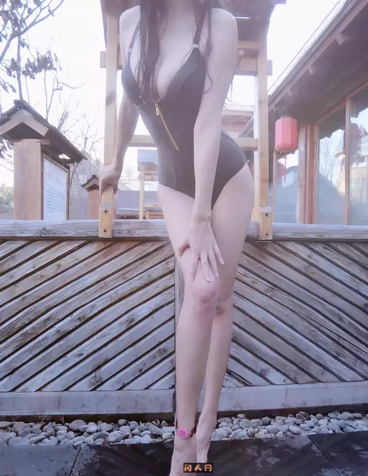 微博红人@原来是茜公举殿下-写真私拍套图合集 美图合集 第2张