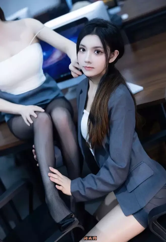 豆瓣酱-秀人丰满甜美可爱模特写真合集 美图合集 第5张