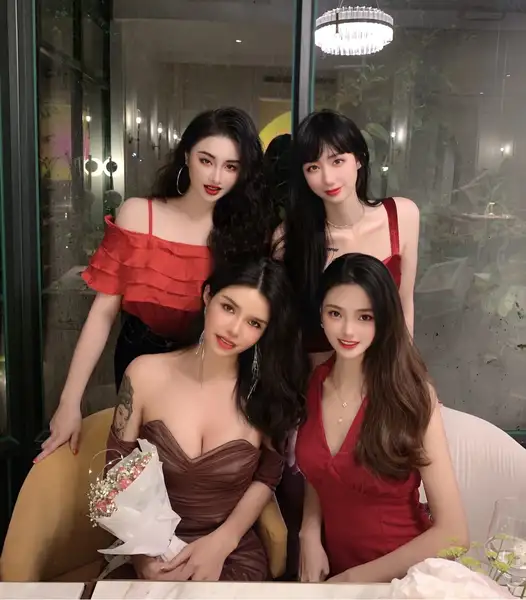 网红博主@Jessie婕西御姐女神视图合集[632P74V-644MB] 美图合集 第3张