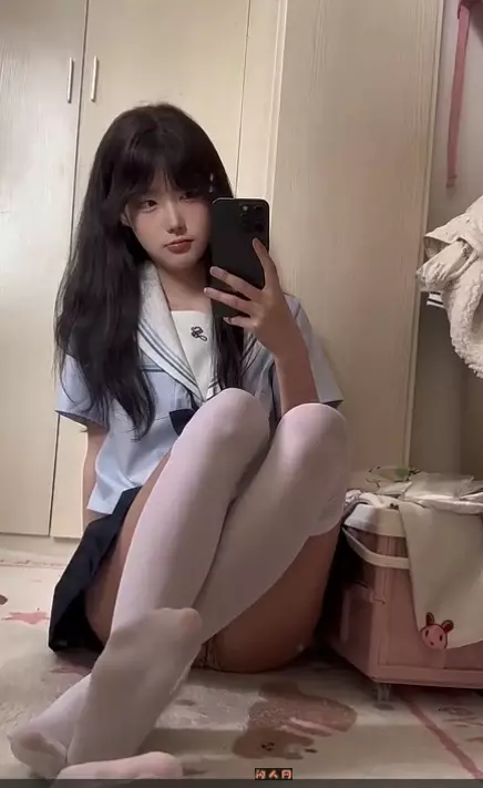 抖音百万网红董香/一只香甜美可爱写真资源合集692M 美图合集 第3张